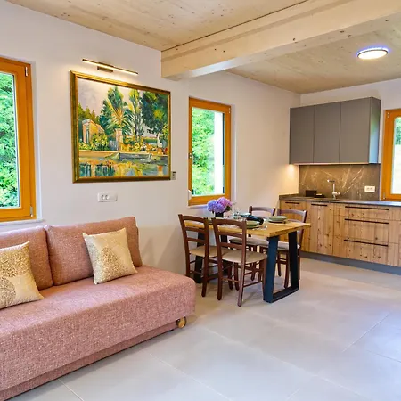 Apartma House Elipsa *