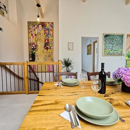 House Elipsa Апартаменты Бовец