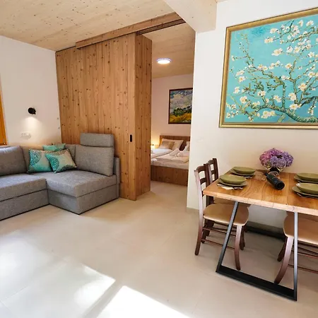 House Elipsa Apartman *