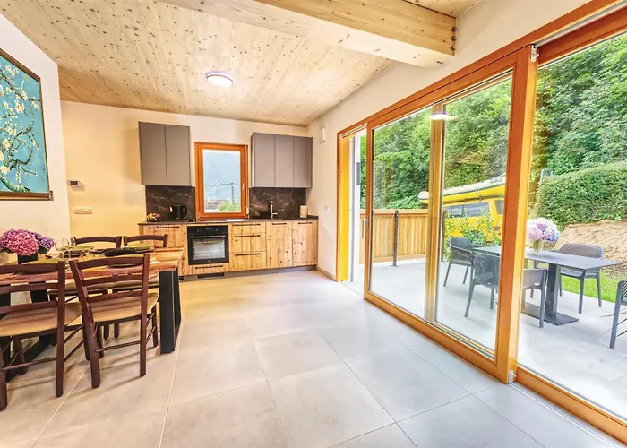 דירה House Elipsa