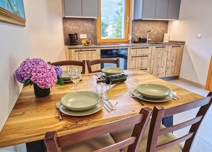 House Elipsa דירה